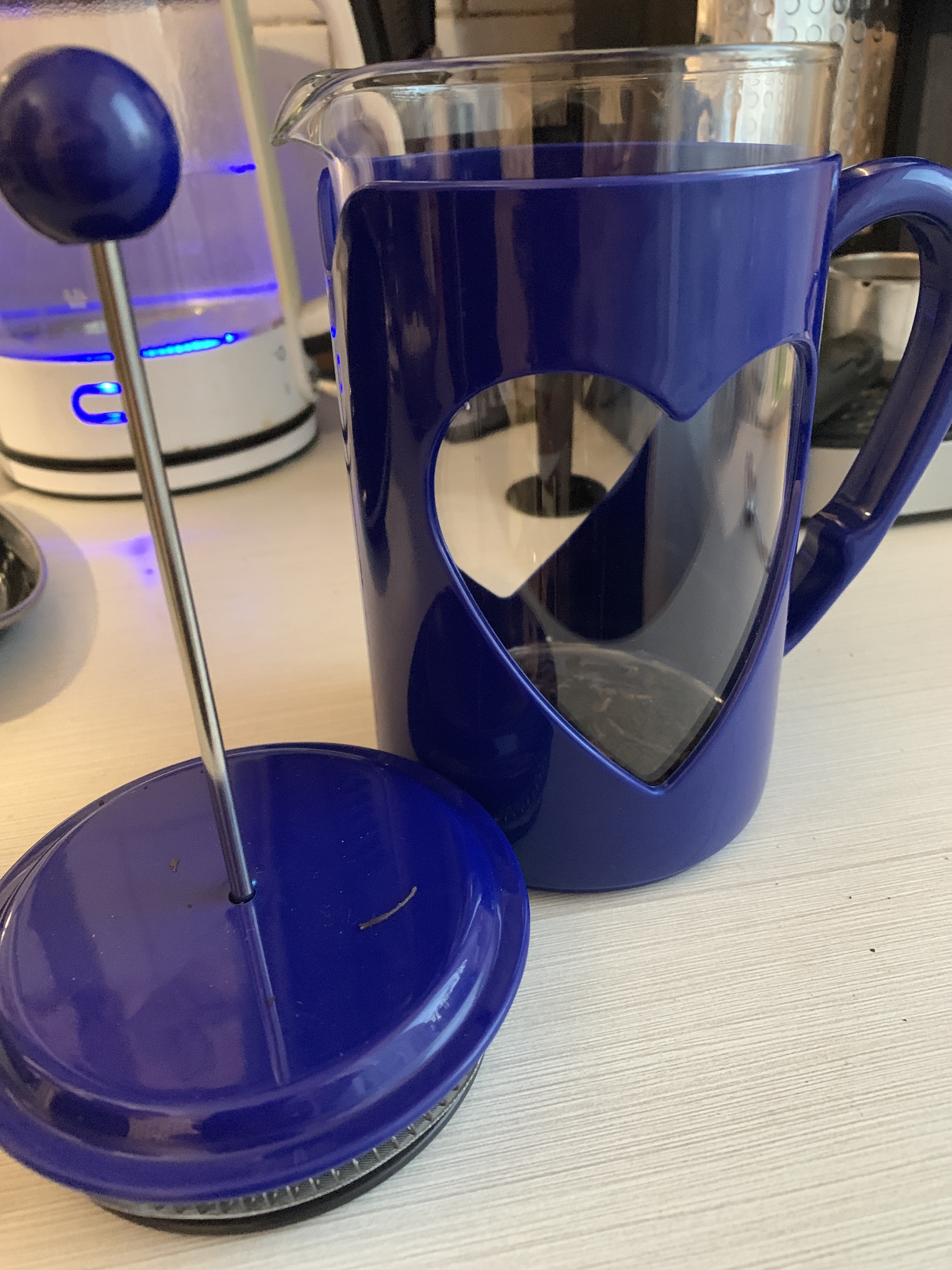 Фотография покупателя товара Чайник заварочный френч - пресс Доляна «Комплимент», 800 мл, стекло, цвет синий