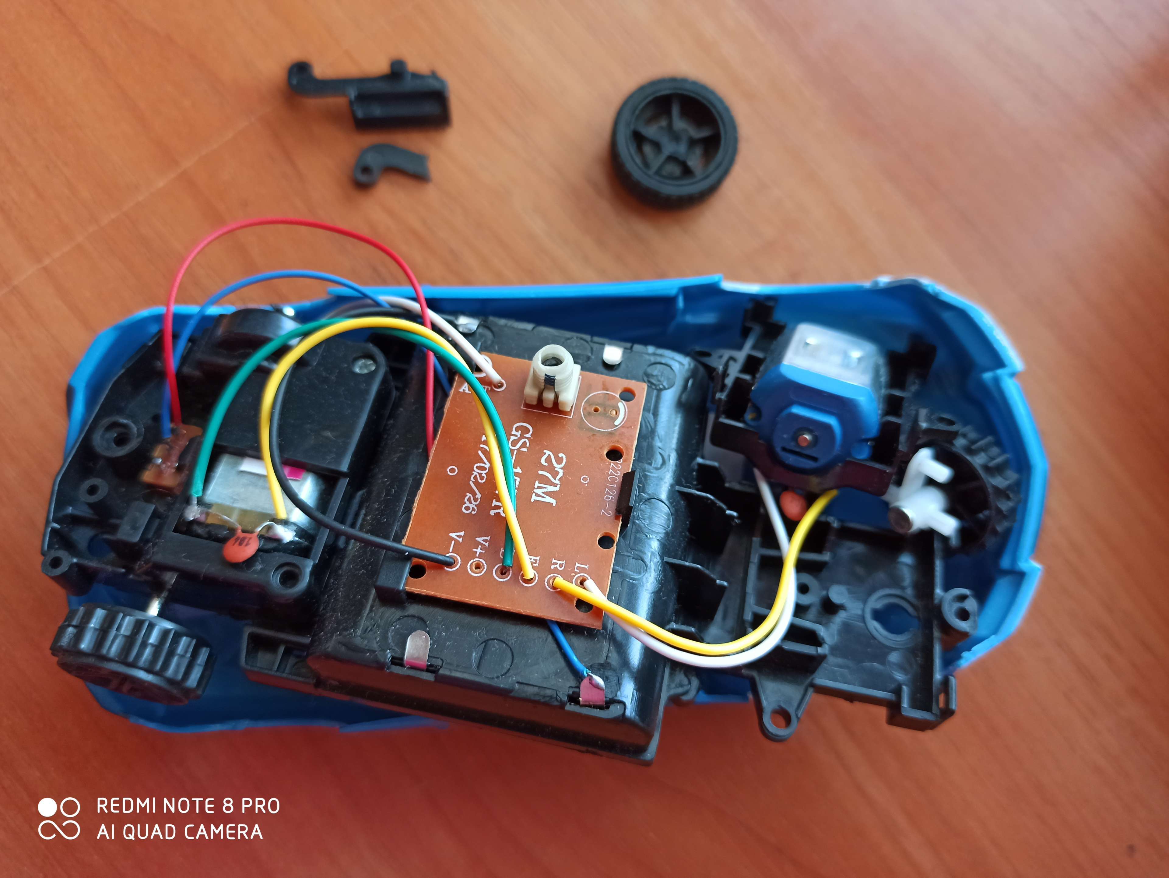 Фотография покупателя товара Машина радиоуправляемая «Дорожный патруль», работает от батареек, цвет синий