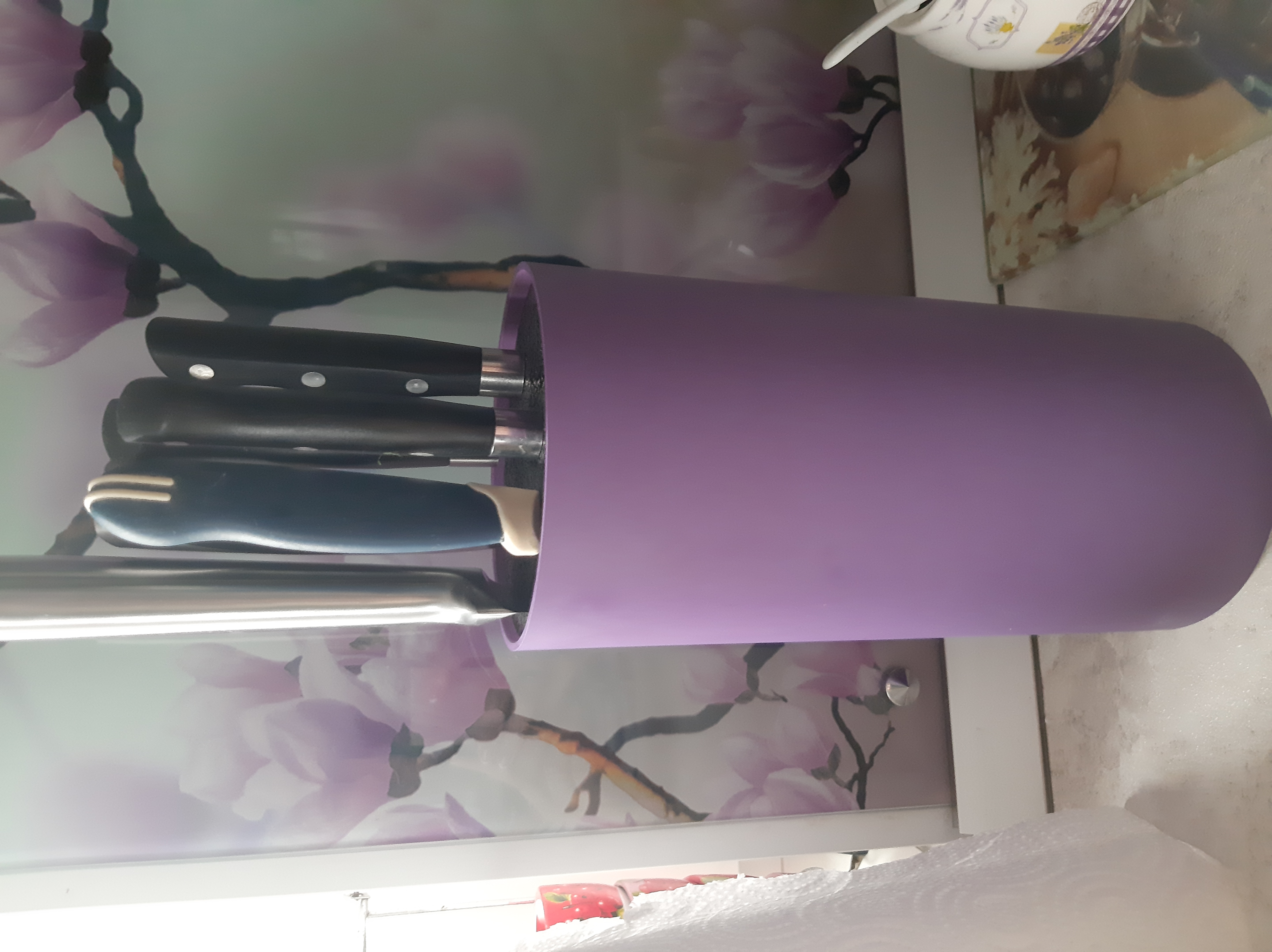 Фотография покупателя товара Подставка для ножей с наполнителем Доляна «Нео», 22×11 см, покрытие soft-touch, цвет фиолетовый - Фото 4
