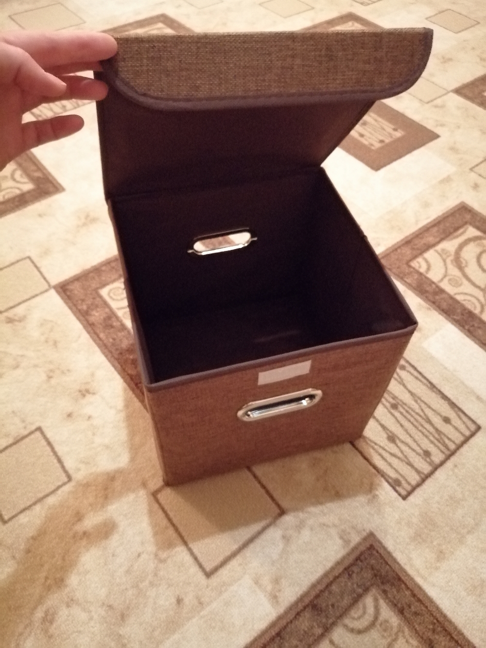 Фотография покупателя товара Короб стеллажный для хранения с крышкой «Офис», 25×25×25 см, цвет коричневый - Фото 2