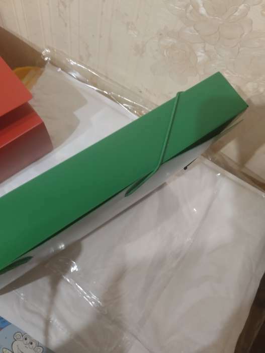 Фотография покупателя товара Папка-короб на резинке А4, 700 мкм, Calligrata, корешок 40 мм, до 300 листов, зелёная - Фото 1