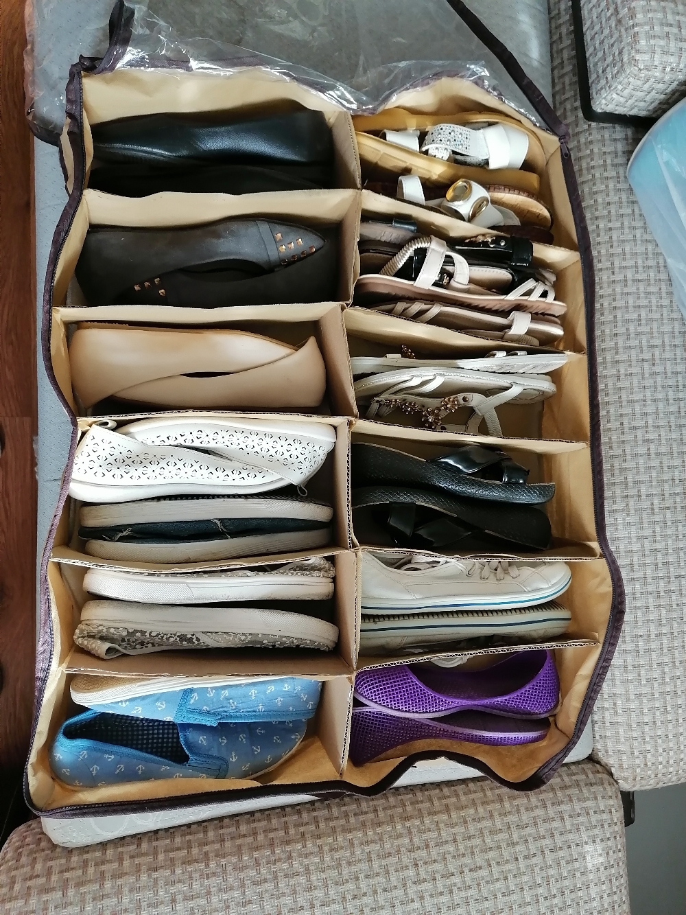 Фотография покупателя товара Кофр для обуви, 12 отделений, 65×54×10 см, цвет бежевый - Фото 9