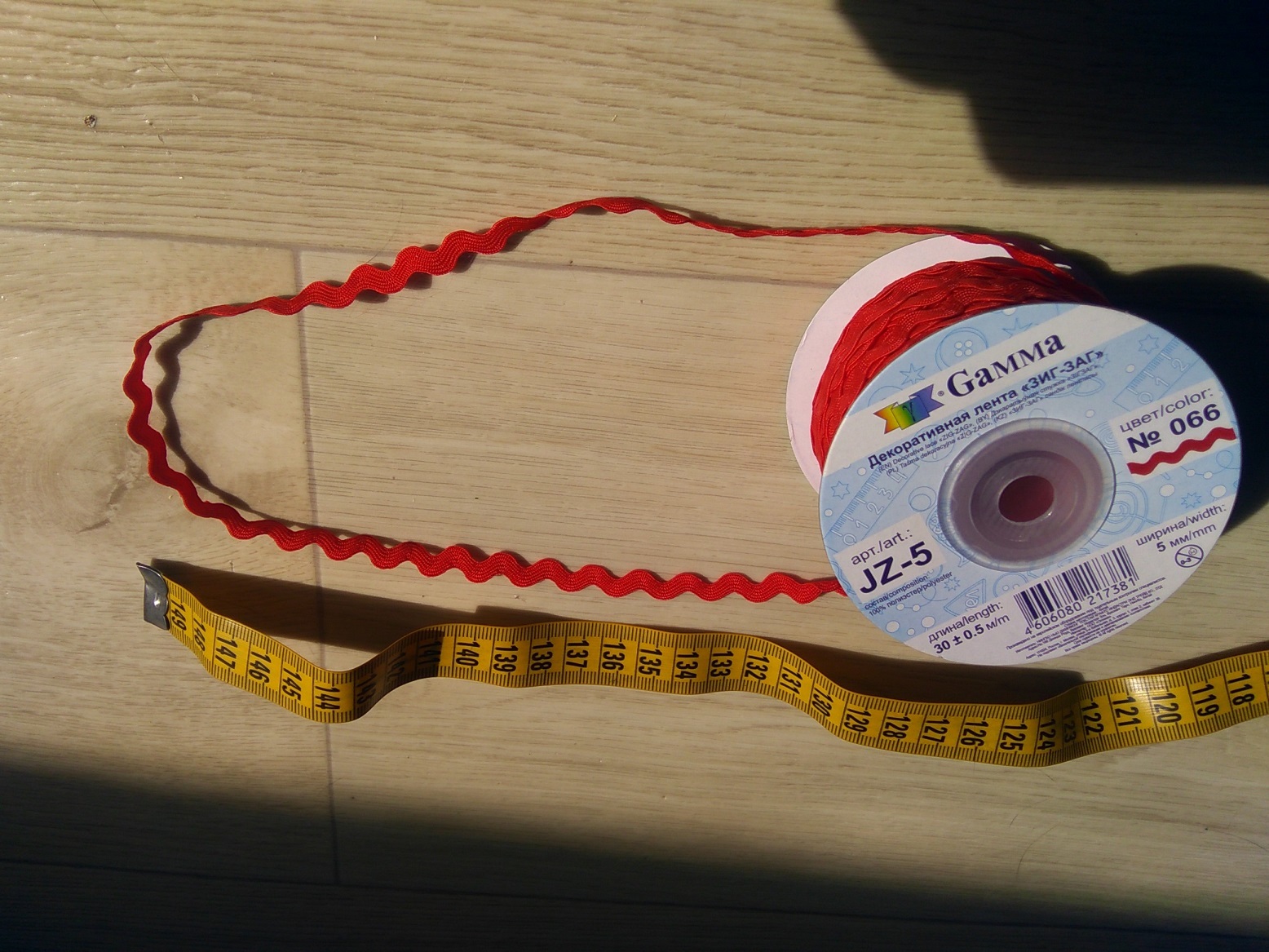 Фотография покупателя товара Тесьма отделочная «Вьюнчик», 5 мм, 30 ± 1 м, цвет красный