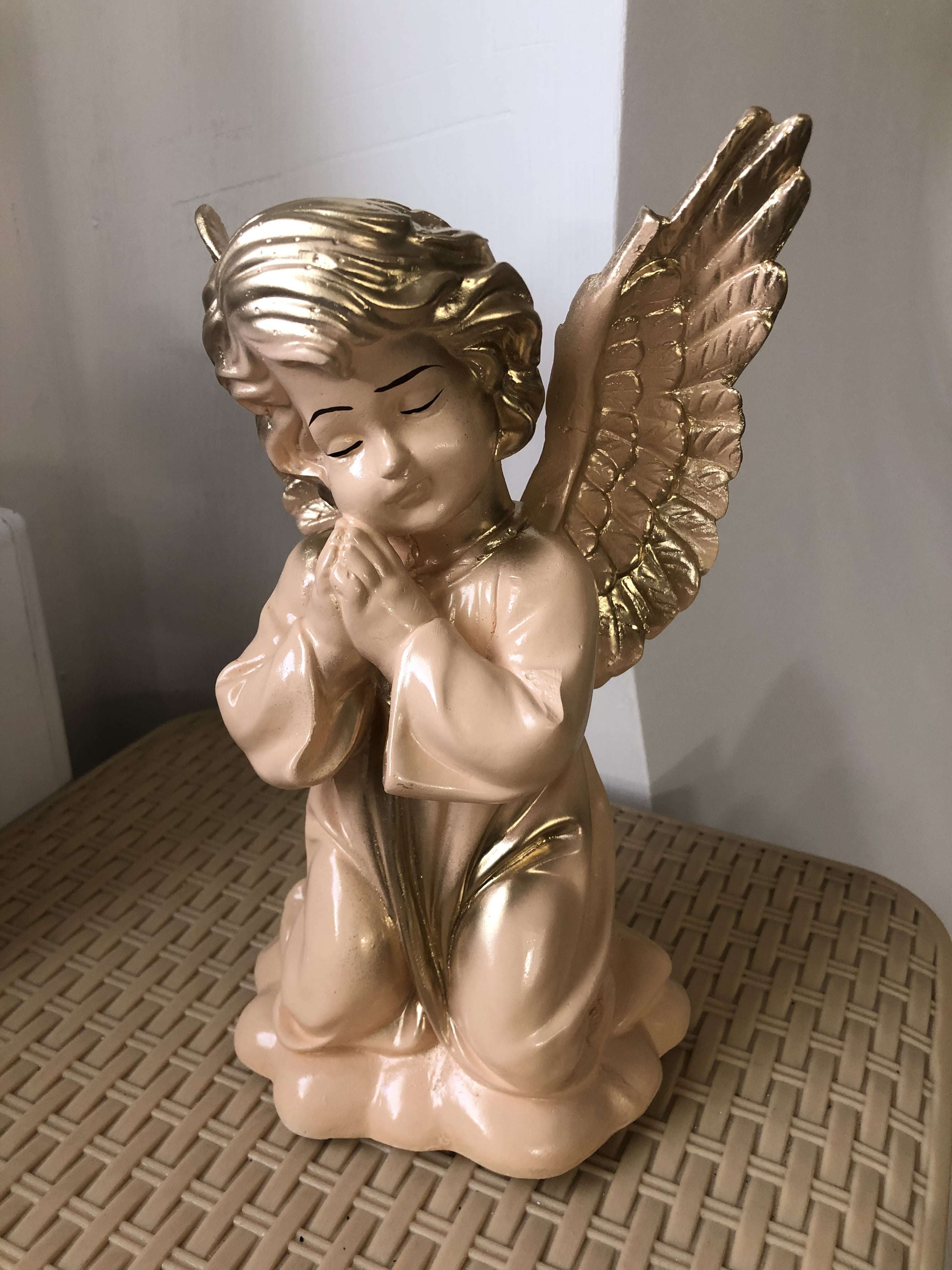 Фотография покупателя товара Статуэтка "Ангел с крыльями", бежевая, гипс, 27 см - Фото 4