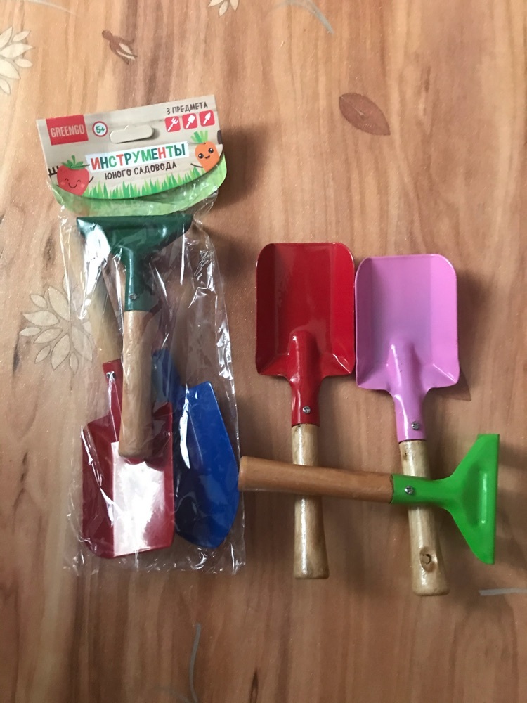 Фотография покупателя товара Набор садового инструмента, 3 предмета: грабли, совок, лопатка, длина 20 см, деревянная ручка, МИКС - Фото 2