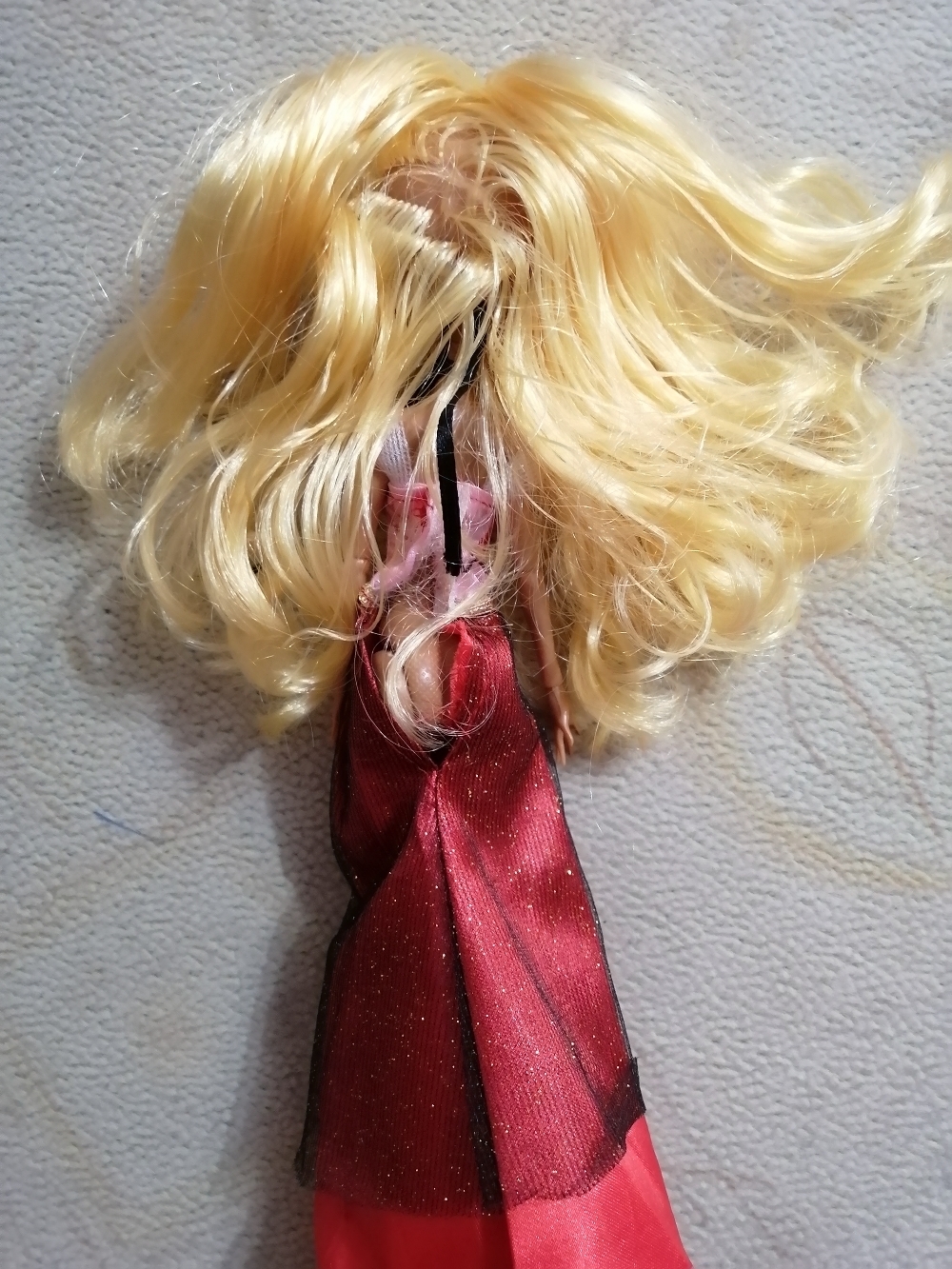 Фотография покупателя товара Кукла модная шарнирная "Линда" в платье, МИКС - Фото 1