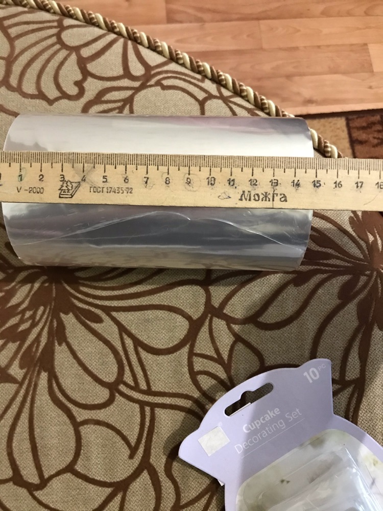 Фотография покупателя товара Лента ацетатная для обтяжки тортов Доляна, 40 мкр×150 мм×10 м, цвет прозрачный