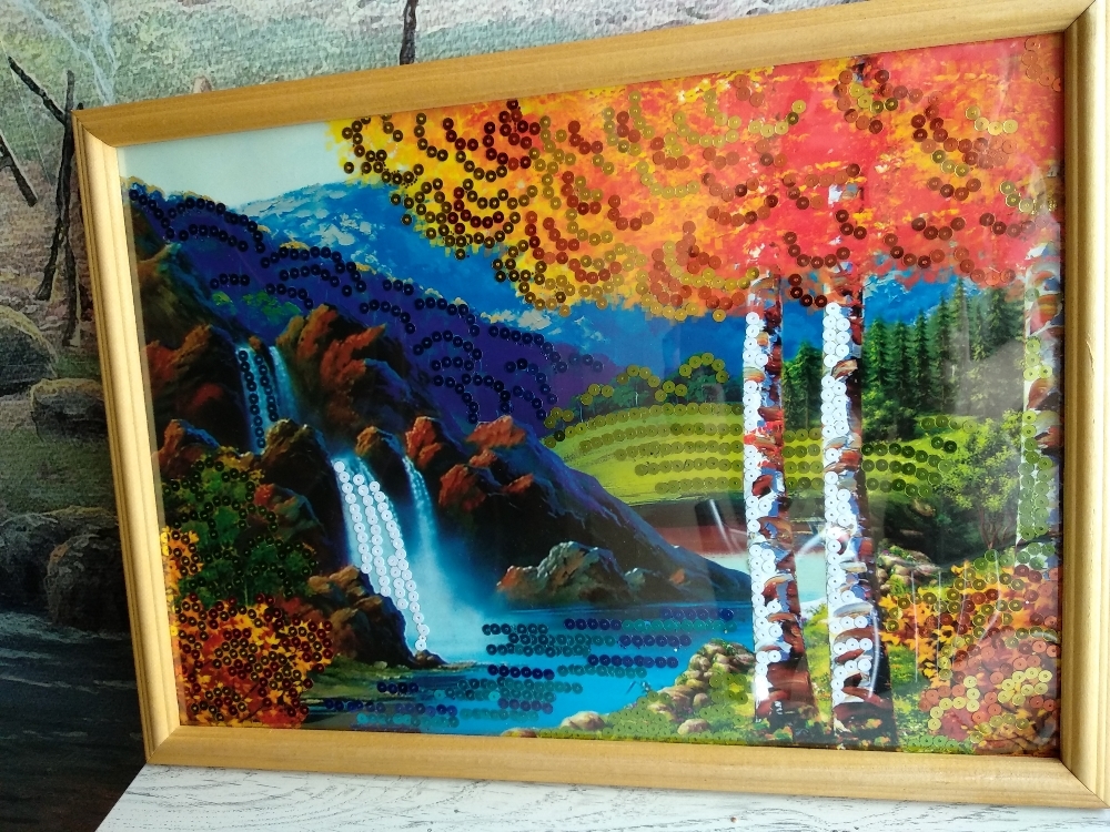 Фотография покупателя товара Аппликация пайетками с клеевым слоем «Осенний пейзаж», 30×45 см - Фото 2