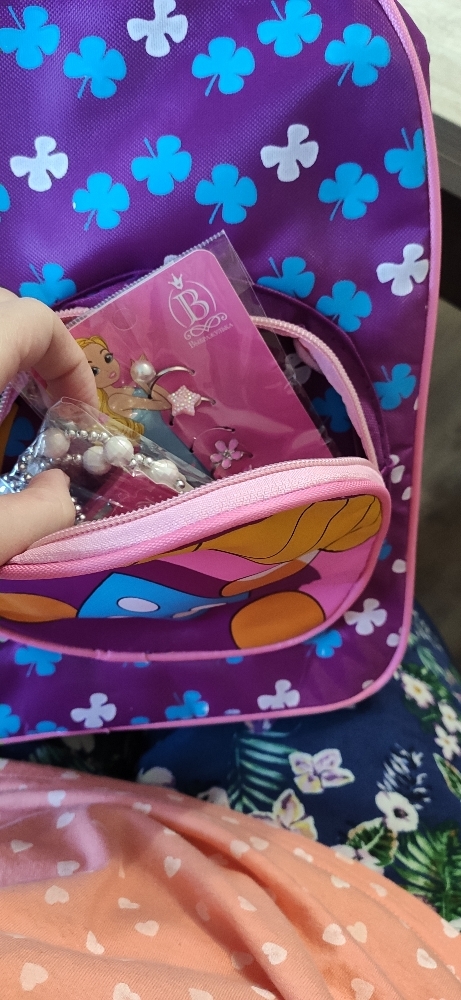 Фотография покупателя товара Рюкзак детский, отдел на молнии, наружный карман, 2 боковые сетки, цвет фиолетовый - Фото 2