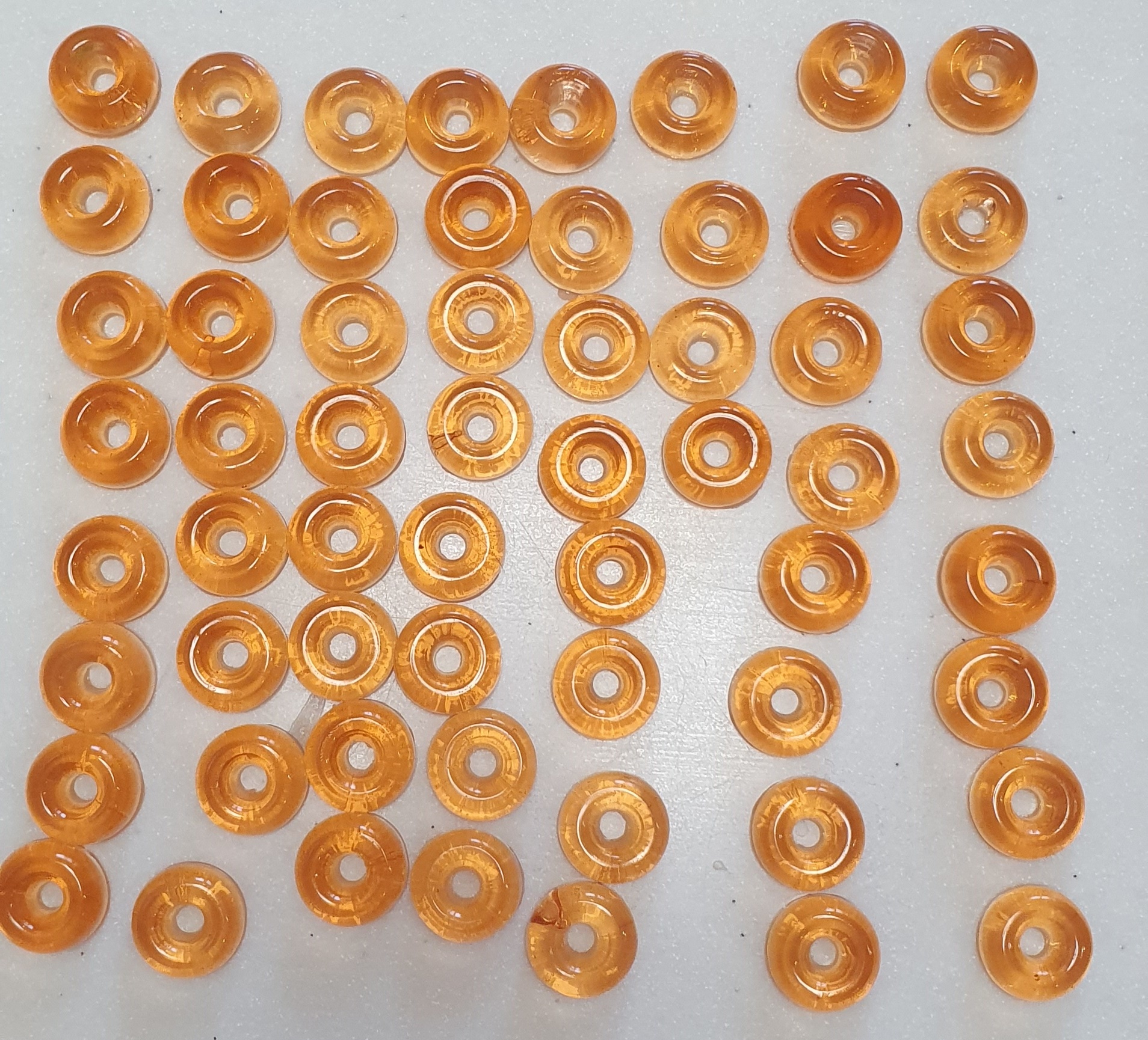 Фотография покупателя товара Форма для мармелада Доляна «Пончики», силикон, 21,5×20 см, 64 ячейки (d=2 см), цвет МИКС - Фото 21