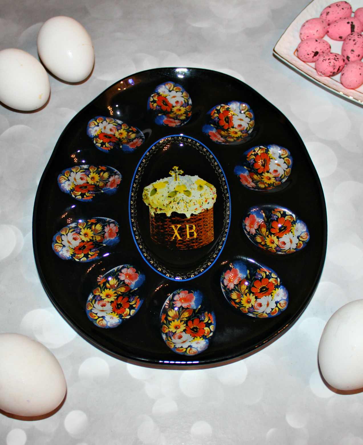 Фотография покупателя товара Подставка стеклянная для яиц Доляна «Пасха», 10 ячеек, 24×20,5 см, цвет чёрный - Фото 5
