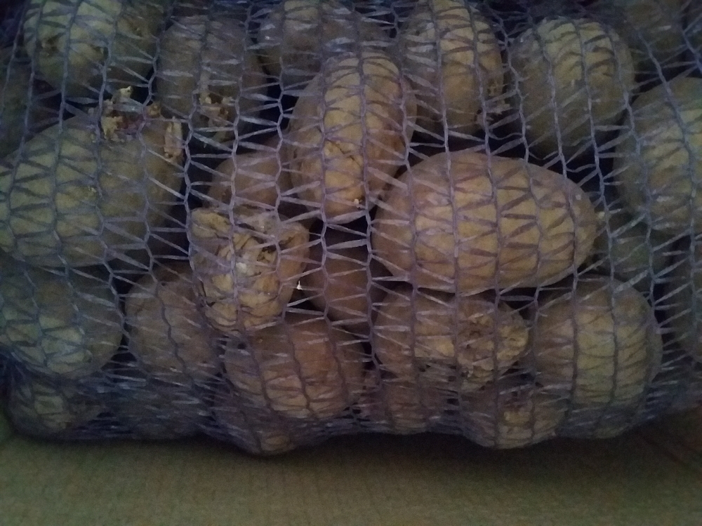 Фотография покупателя товара Семенной картофель "Ред Скарлетт", 5 кг +/- 10%, Элита - Фото 4