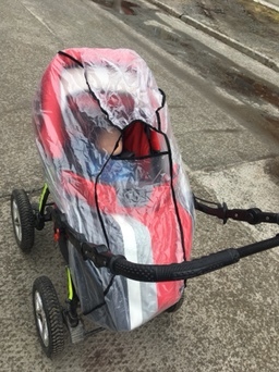 Фотография покупателя товара Универсальный дождевик для детской коляски, с окном, ПВД - Фото 5