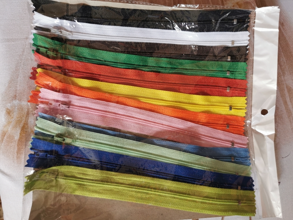 Фотография покупателя товара Набор молний «Спираль», №3, неразъёмные, 20 см, 12 шт, цвет разноцветный - Фото 5