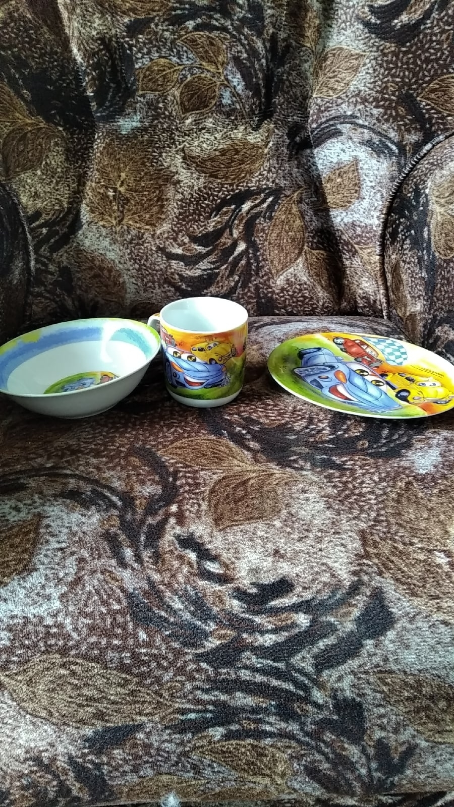 Фотография покупателя товара Набор детской посуды из керамики Доляна «Гонки», 3 предмета: кружка 230 мл, миска 400 мл, тарелка d=18 см - Фото 8