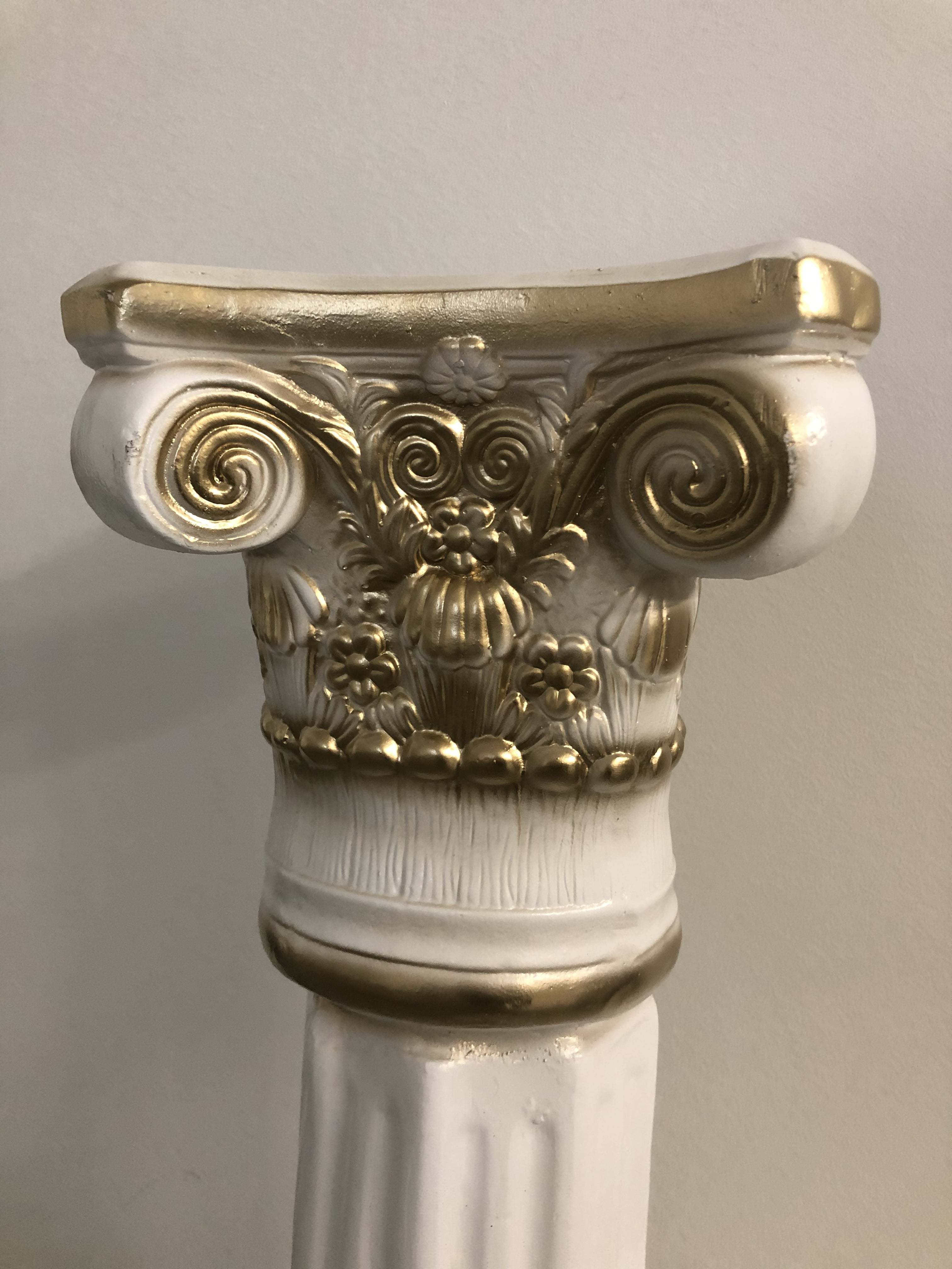 Фотография покупателя товара Колонна "Акрополь", бело-золотистая, гипс, 75 см - Фото 8