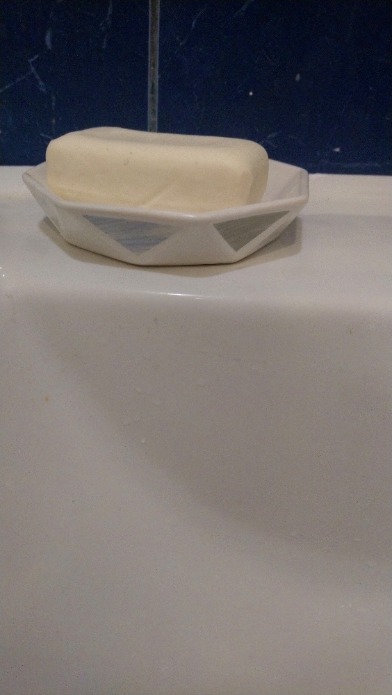 Фотография покупателя товара Набор аксессуаров для ванной комнаты «Олимпия», 4 предмета( дозатор 340 мл, мыльница, два стакана 300 мл), цвет белый - Фото 1