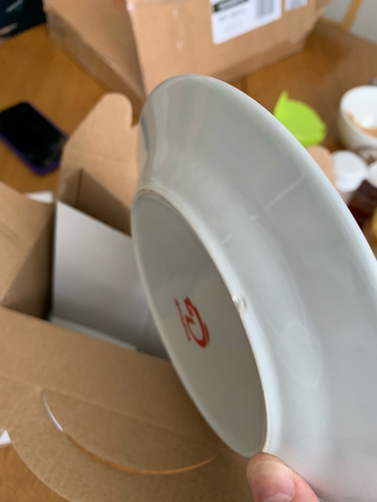 Фотография покупателя товара Набор детской посуды из керамики Доляна «Единорожка», 3 предмета: кружка 230 мл, миска 400 мл, тарелка d=18 см