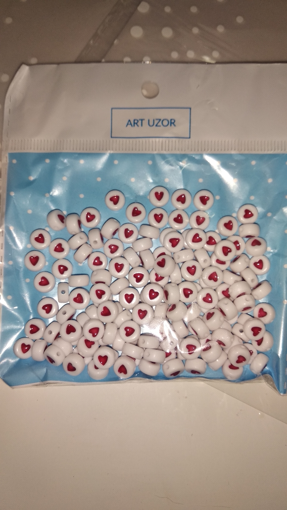 Фотография покупателя товара Набор бусин для творчества пластик "Красное сердечко в круге" 20 гр 0,7х0,7 см
