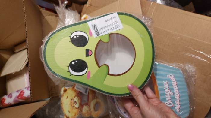 Фотография покупателя товара Коробка подарочная, кондитерская упаковка «8 марта» фиолетовая, 22 х 16 х 5 см - Фото 54