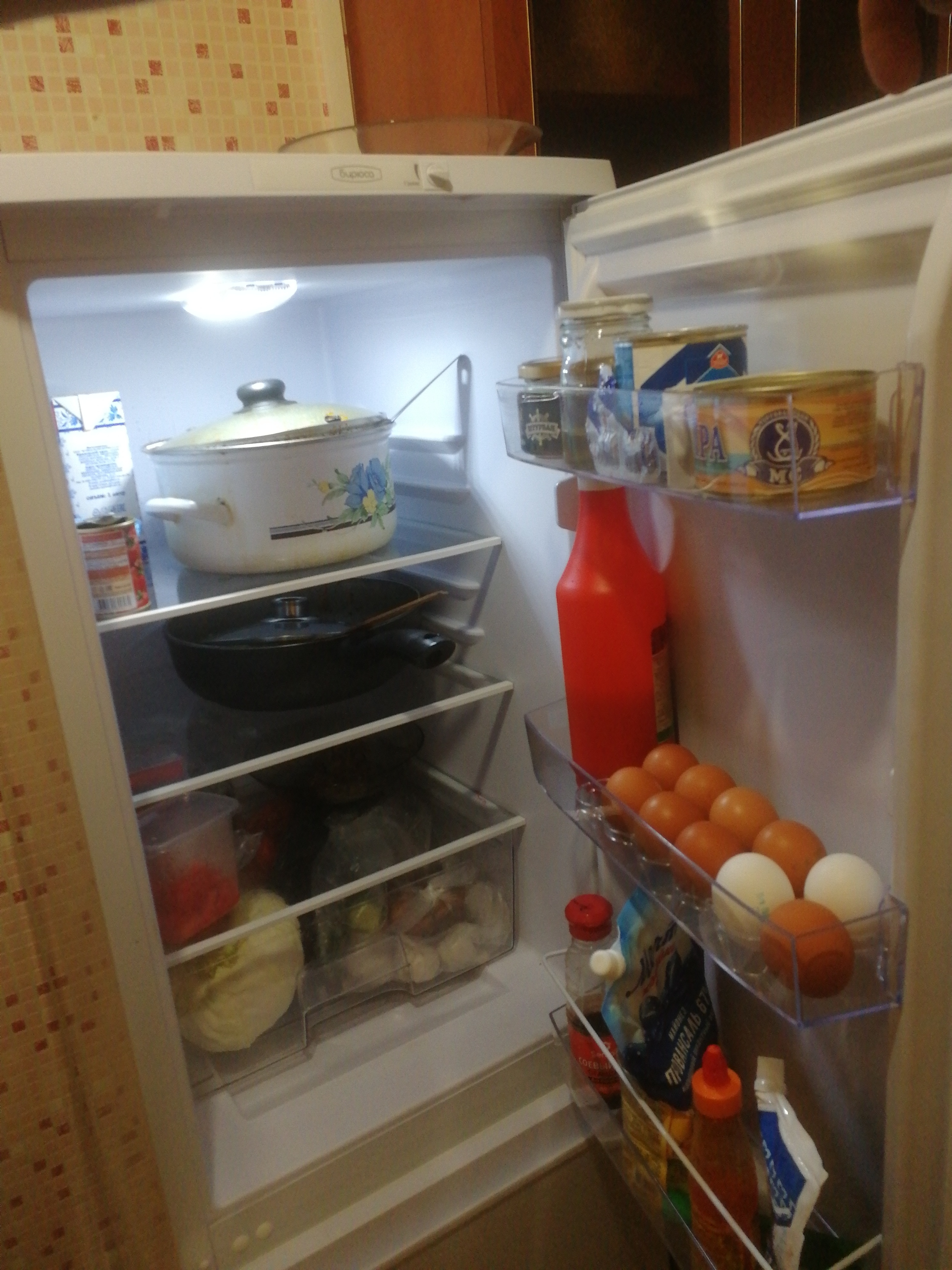 Фотография покупателя товара Холодильник "Бирюса" 120, двухкамерный, класс А, 205 л, белый - Фото 10