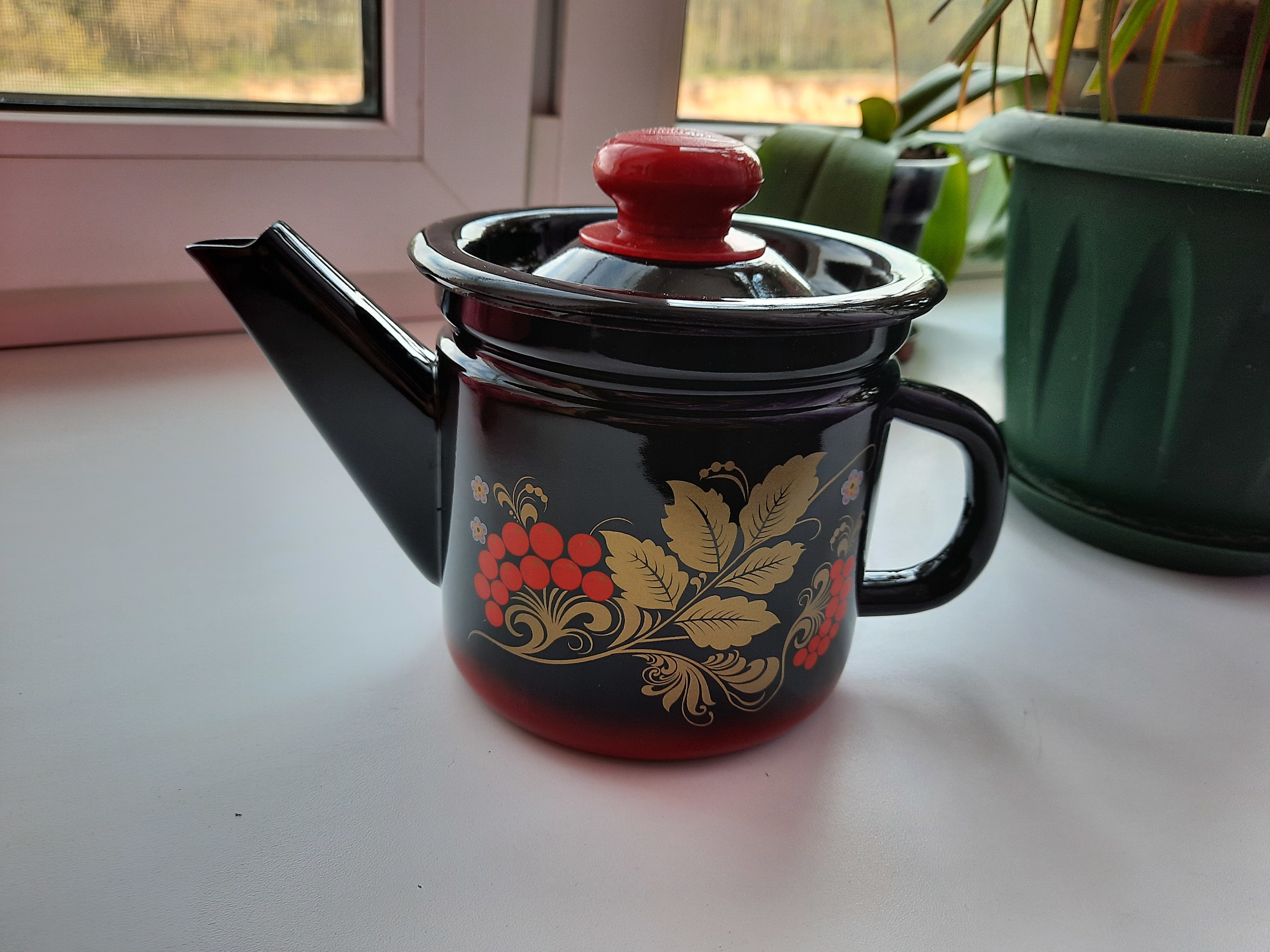 Фотография покупателя товара Чайник заварочный, 1 л, фиксированная ручка, индукция, цвет красно-чёрный, рисунок МИКС