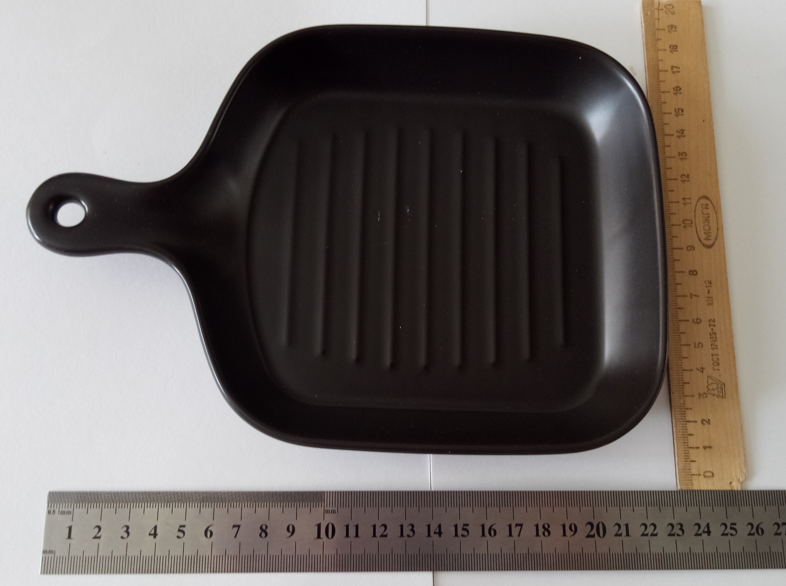 Фотография покупателя товара Блюдо из жаропрочной керамики для подачи Magistro «Сковорода-гриль», 23×16×3 см, цвет чёрный - Фото 7