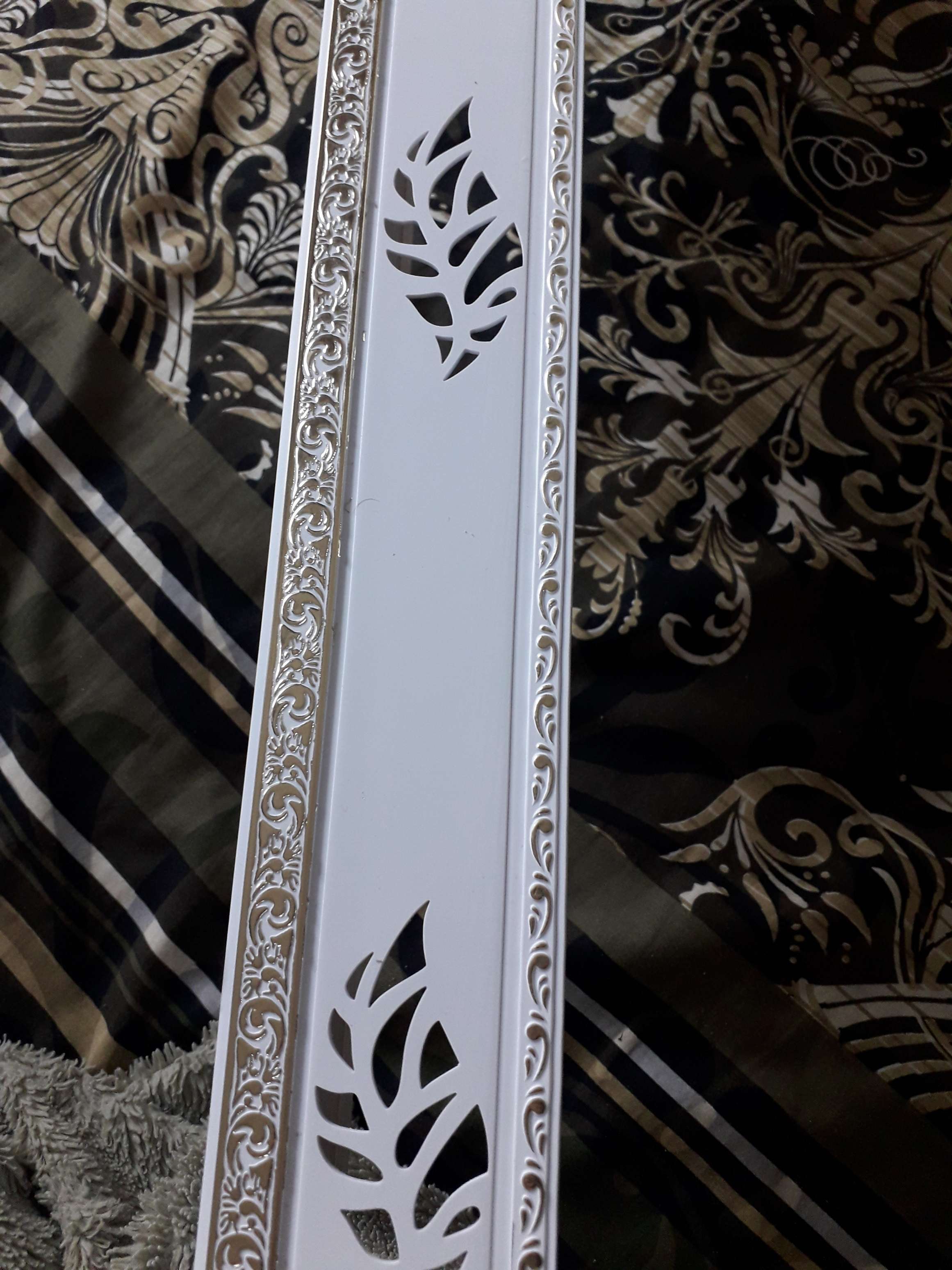 Фотография покупателя товара Карниз двухрядный 280 см, с декоративной планкой 7 см «Ультракомпакт. Лист серебро», цвет белый - Фото 2