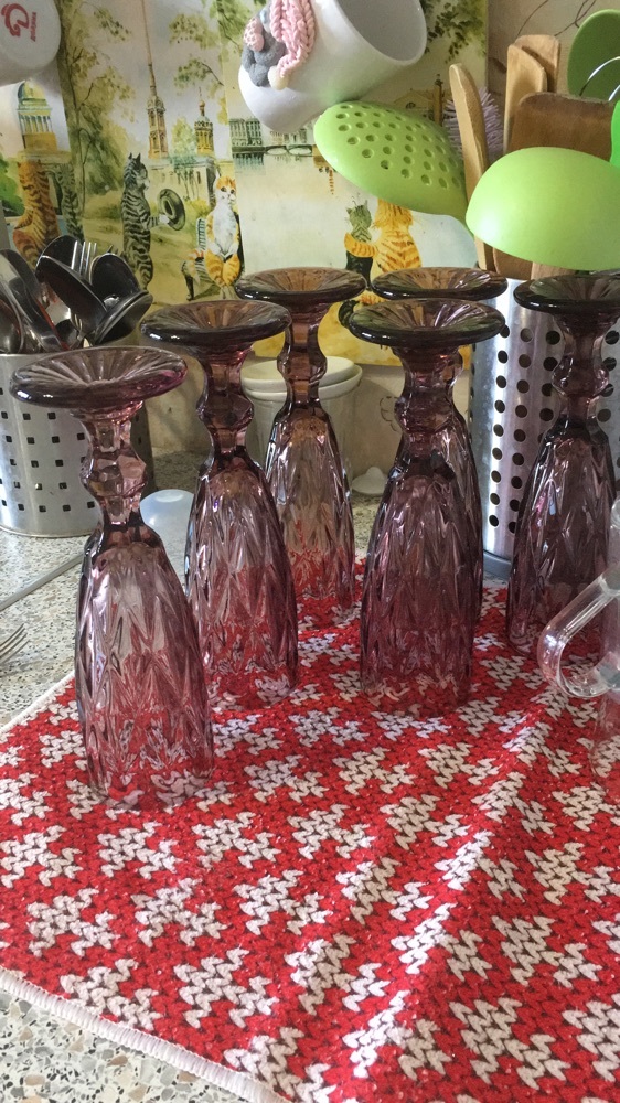 Фотография покупателя товара Бокал стеклянный для шампанского Magistro «Круиз», 160 мл, 7×20 см, цвет розовый - Фото 24