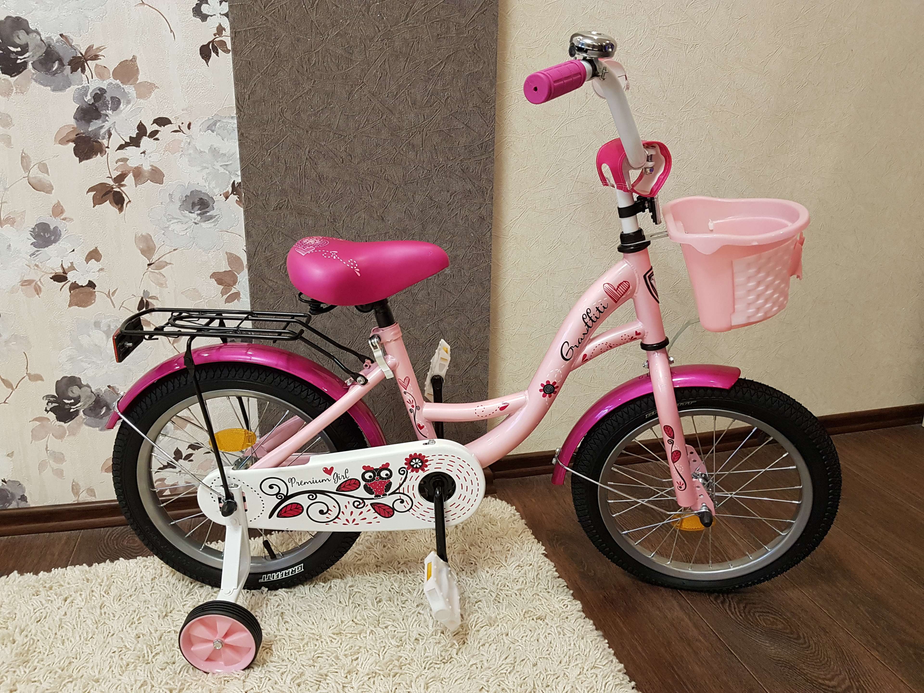 Фотография покупателя товара Велосипед 16" Graffiti Premium Girl RUS, цвет розовый - Фото 3