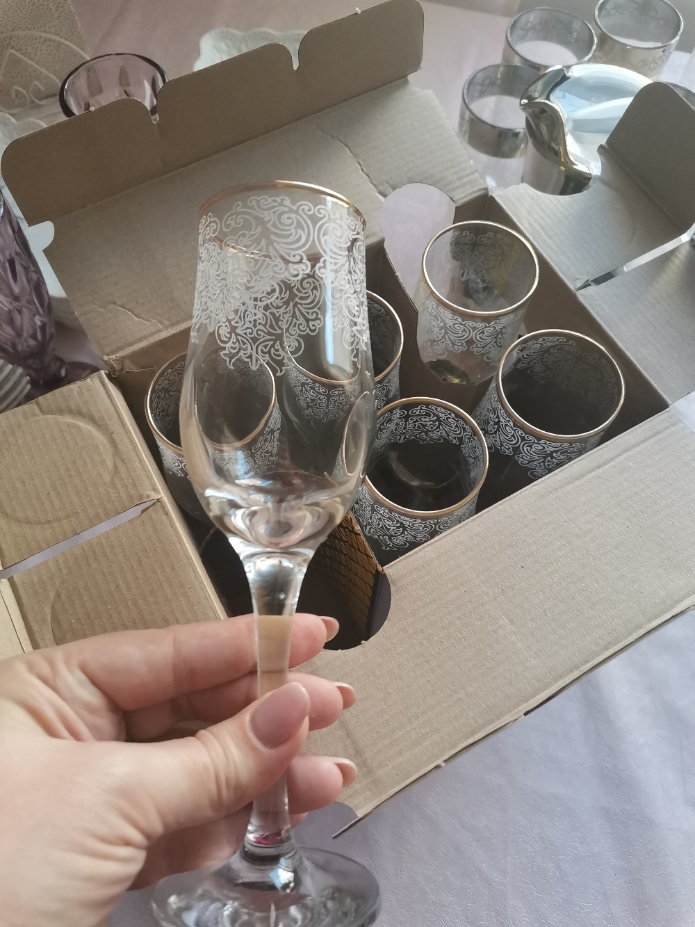 Фотография покупателя товара Набор бокалов для шампанского «Боярский», стеклянный, 200 мл, 6 шт - Фото 6
