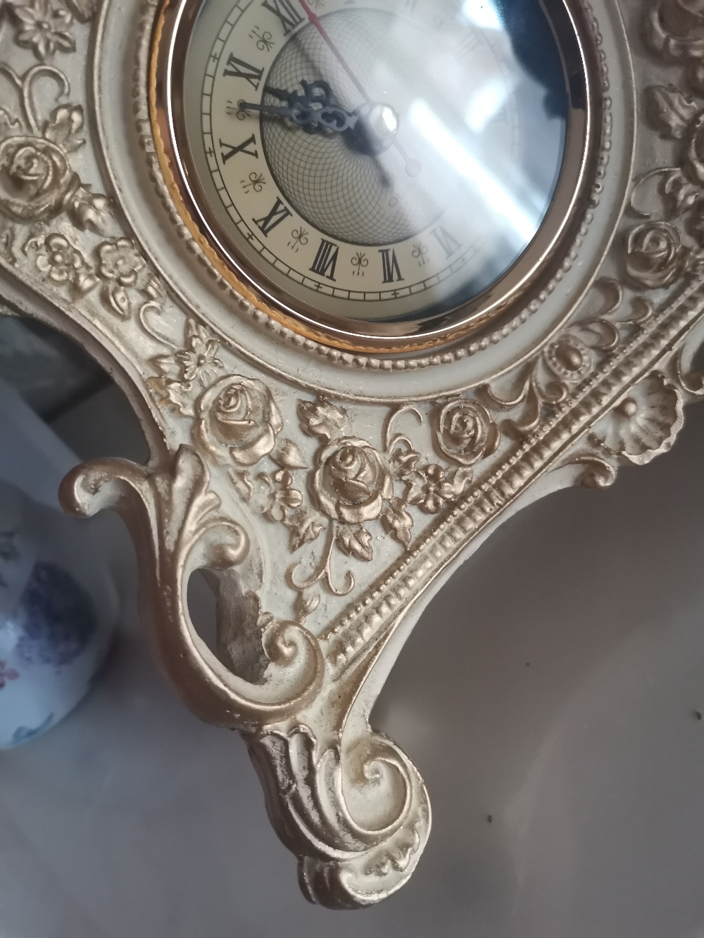 Фотография покупателя товара Часы настольные "Каминные", цвет  белый с позолотой, 21х19х6.5 см
