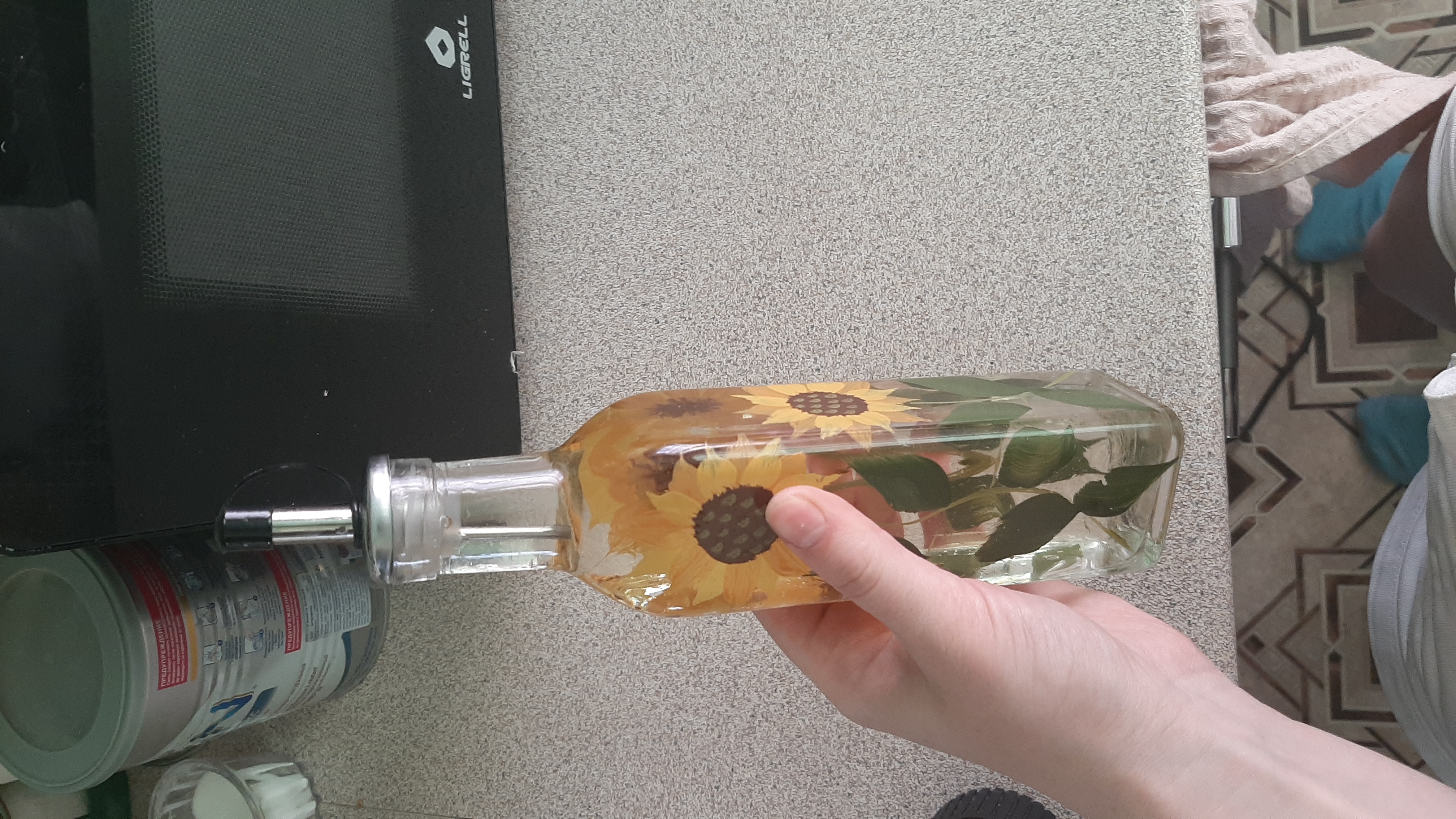 Фотография покупателя товара Бутыль стеклянная для соусов и масла с бугельным замком «Подсолнух», 300 мл, 25×5 см - Фото 1