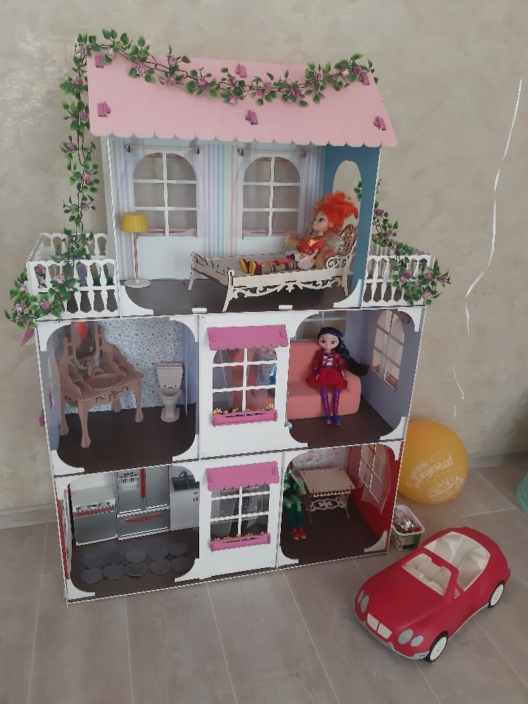 Фотография покупателя товара Конструктор «Большой кукольный дом», без мебели и текстиля, фанера — 3 мм, этаж: 33 см - Фото 12
