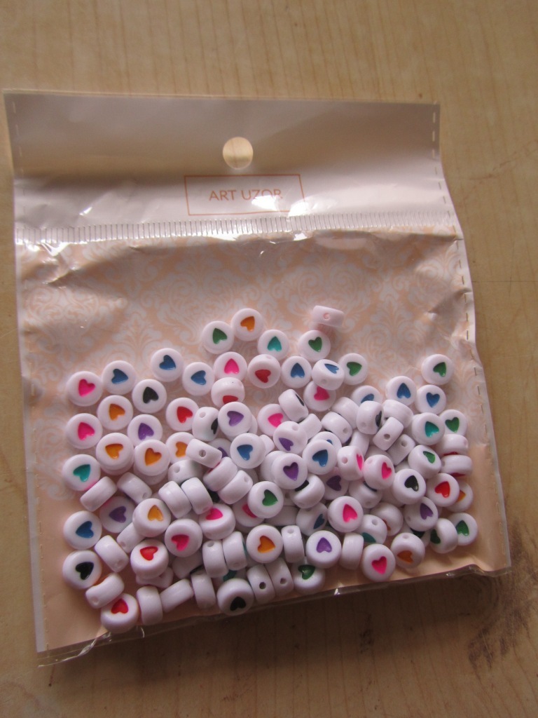 Фотография покупателя товара Набор бусин для творчества пластик "Сердечко в круге" разноцветные 20 гр 0,х0,7 см - Фото 3