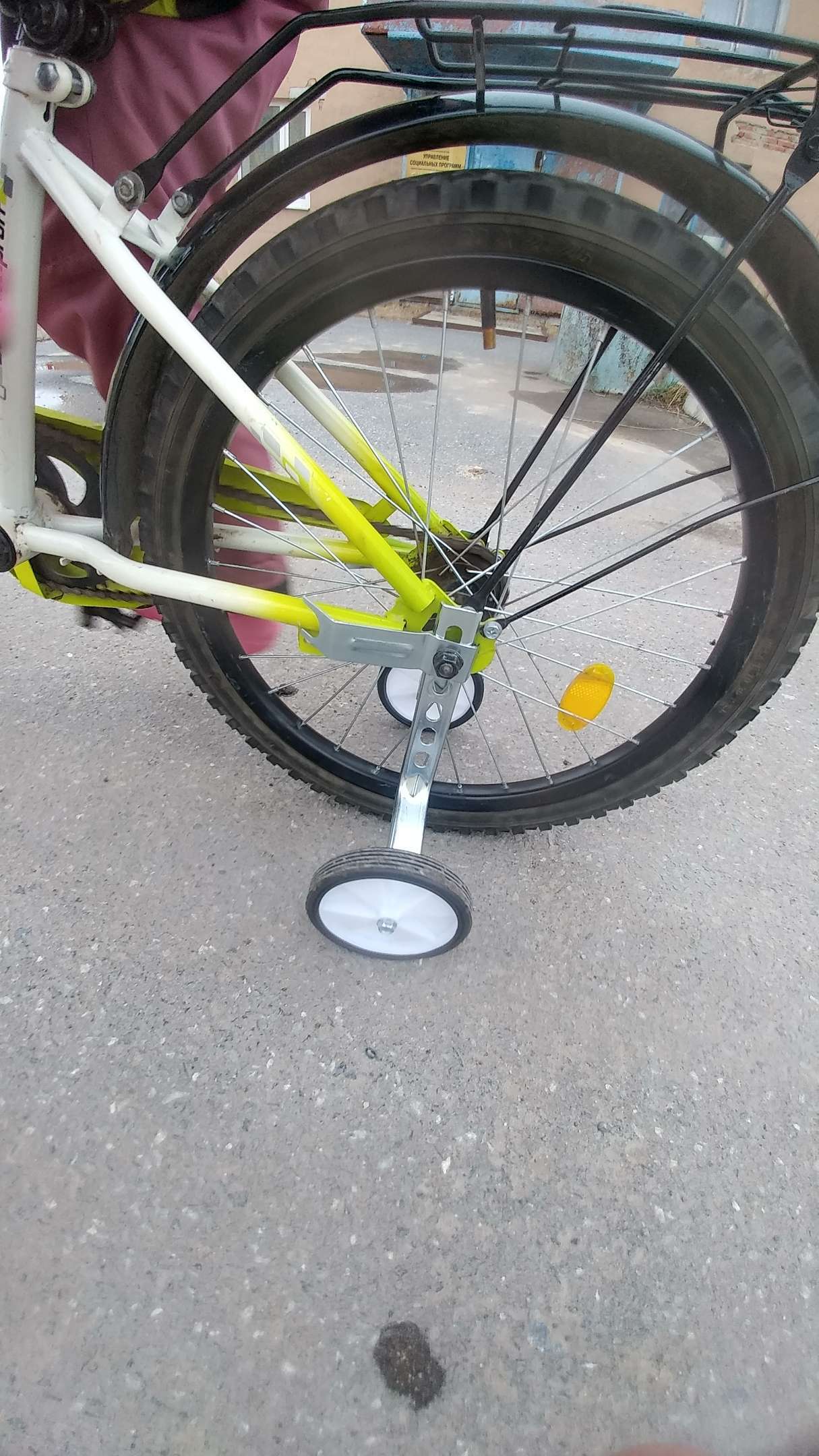 Дополнительные колёса для детских велосипедов