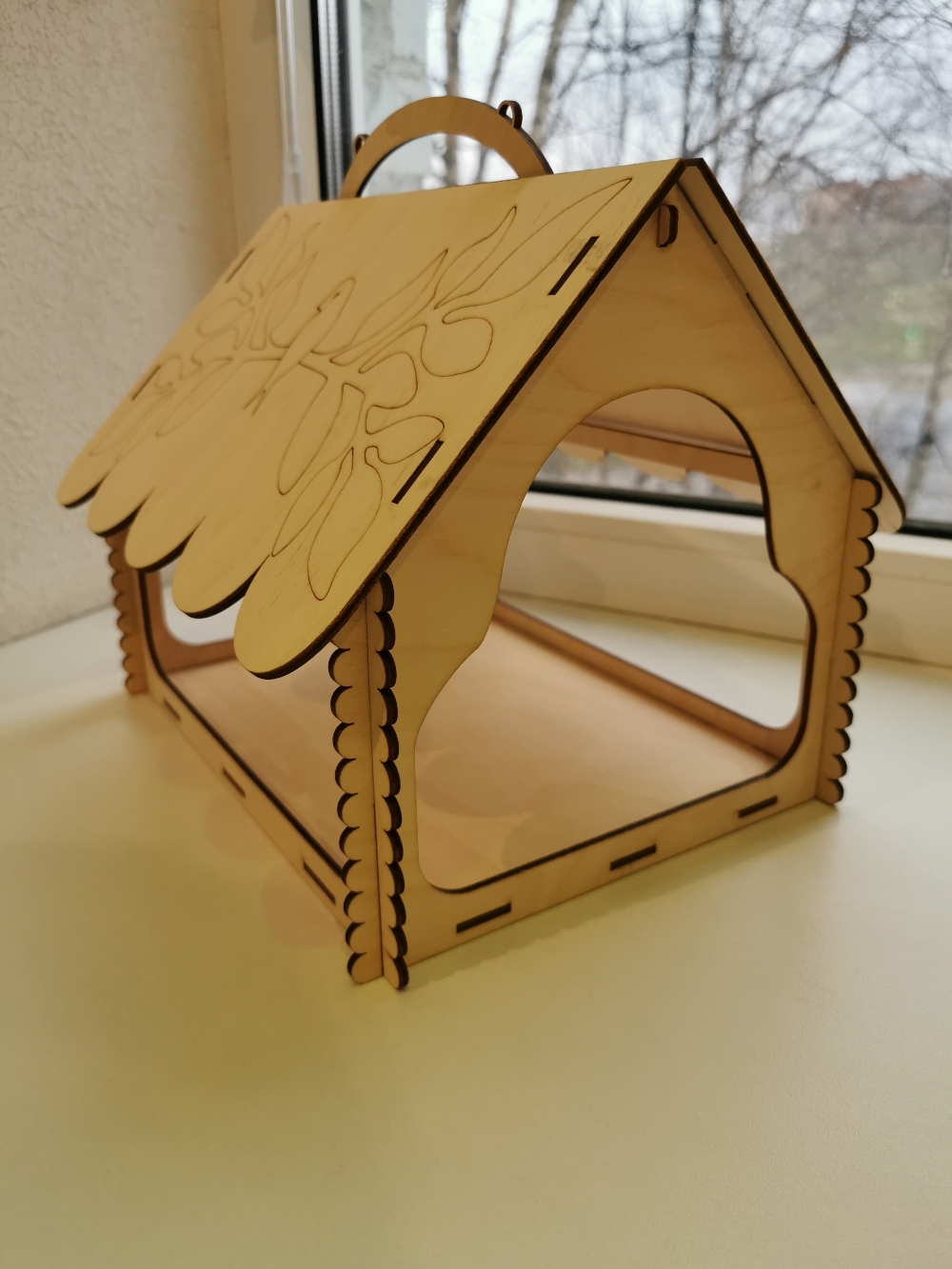 Фотография покупателя товара Kopмушка для птиц «Птичка на рябине», 21 × 22 × 27 см - Фото 1