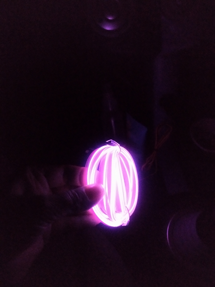 Фотография покупателя товара Неоновая нить Cartage для подсветки салона, адаптер питания 12 В, 2 м, фиолетовый