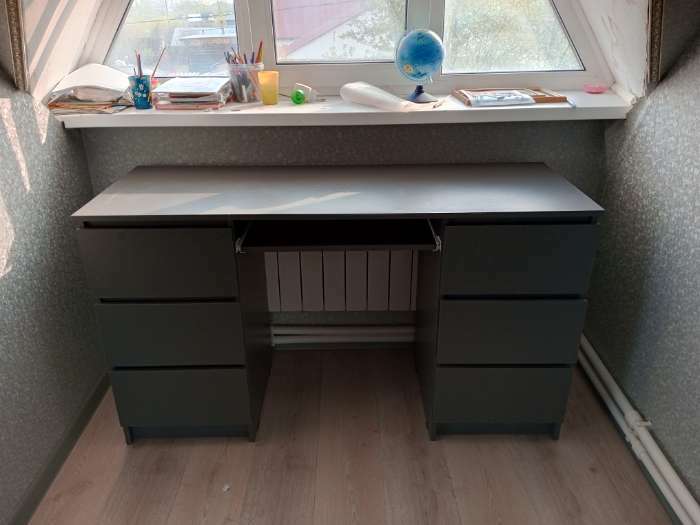 Фотография покупателя товара Стол письменный «Мадера», 6 ящиков, 1360×500×770 мм, цвет белый - Фото 25