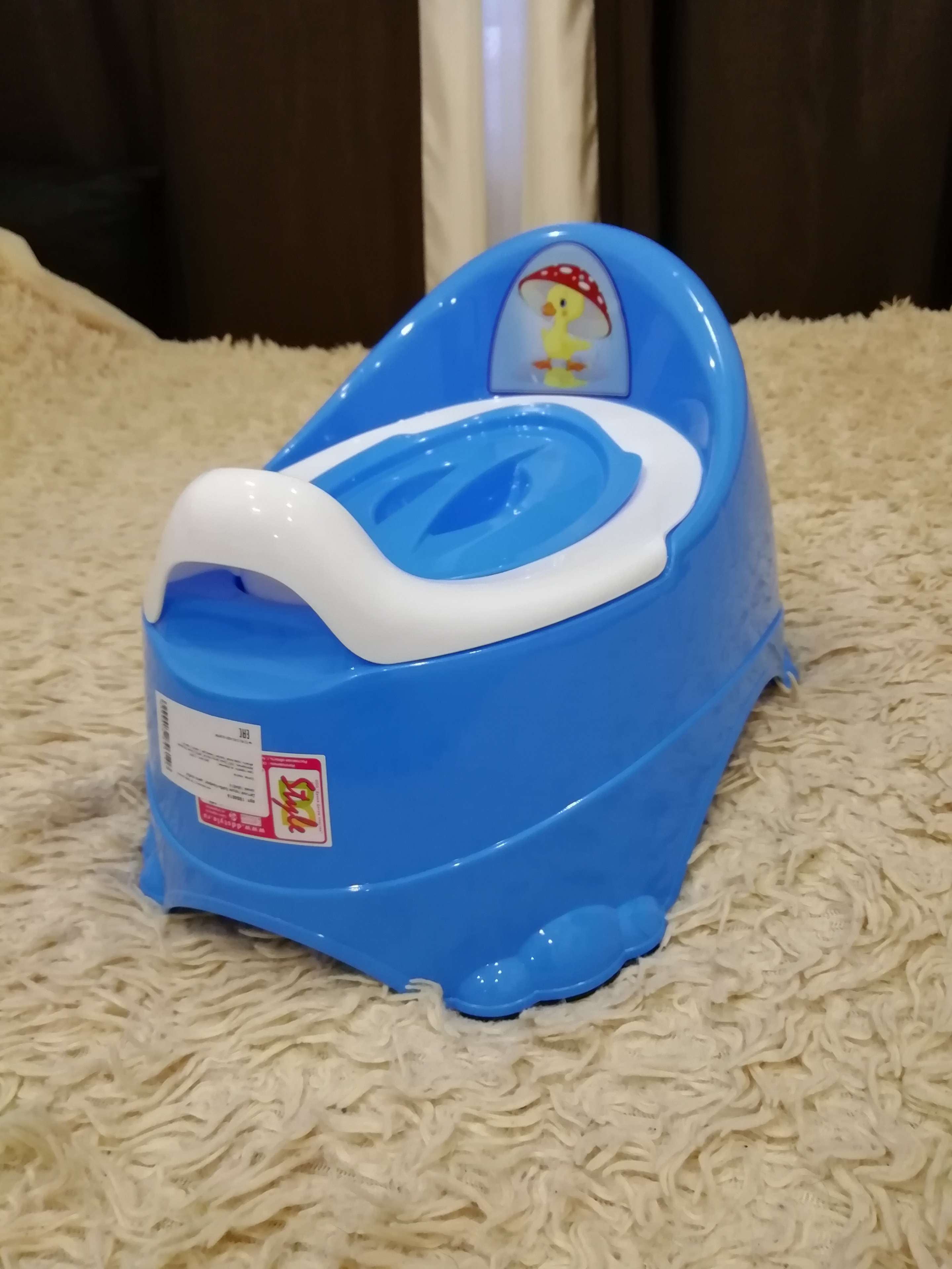 Фотография покупателя товара Горшок детский антискользящий «Бэйби-Комфорт» с крышкой, съёмная чаша, цвет голубой, синий - Фото 21