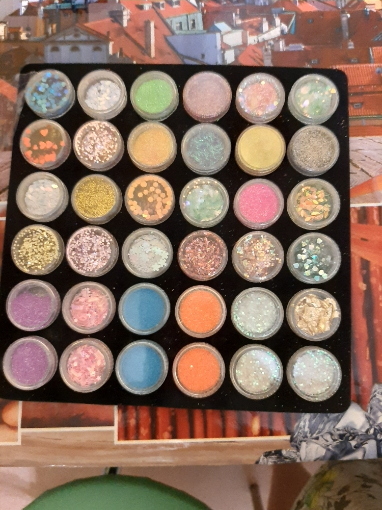 Фотография покупателя товара Ассорти для декора, в пластиковом органайзере, набор 36 баночек, разноцветные - Фото 9