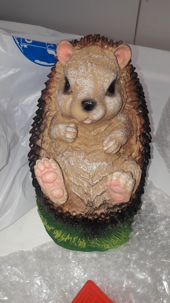 Фотография покупателя товара Садовая фигура "Еж сидит" 22см - Фото 1