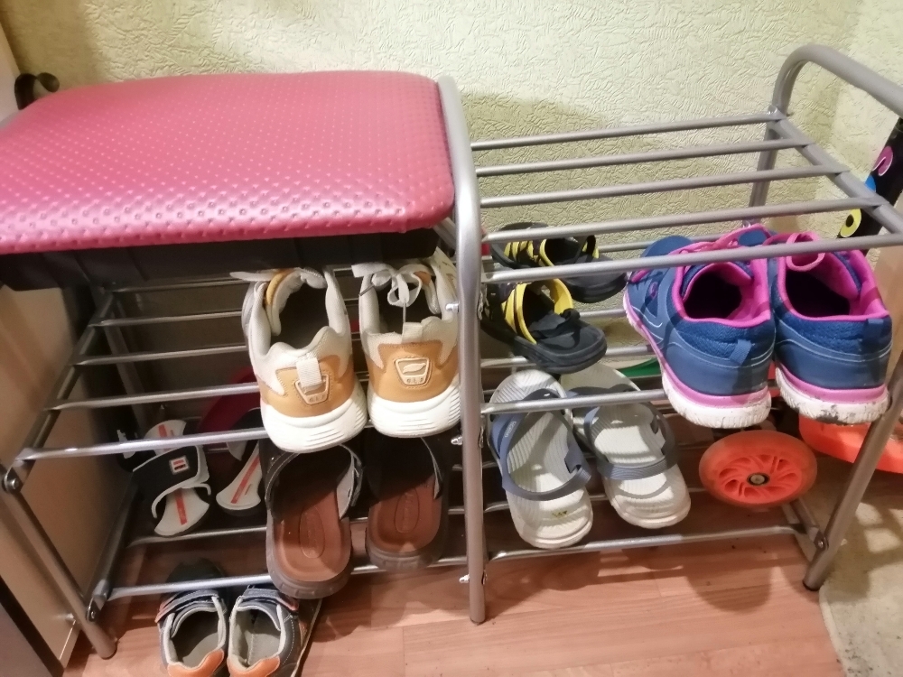 Фотография покупателя товара Этажерка для обуви с сиденьем и ящиком «Люкс», 3 яруса, 79×33×50 см, цвет красный/серебро - Фото 5