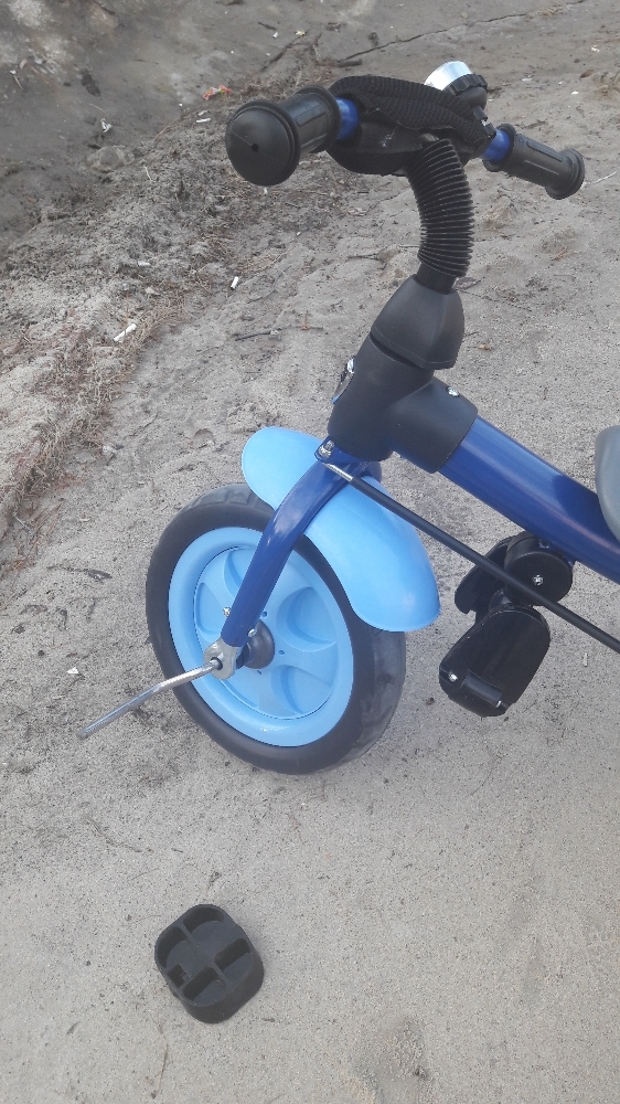 Фотография покупателя товара Велосипед трёхколёсный «Лучик Vivat 3», цвет синий - Фото 6