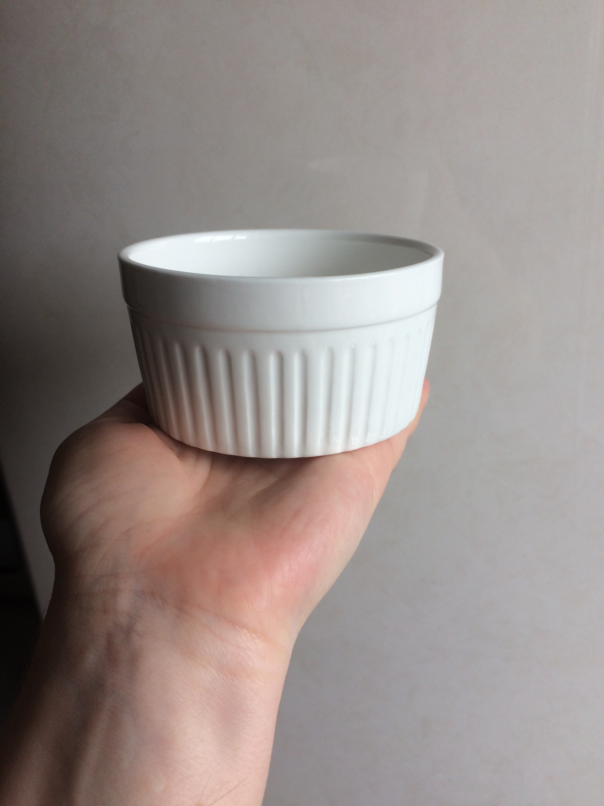 Фотография покупателя товара Рамекин из жаропрочной керамики Доляна «Классика», 330 мл, 10×5 см, цвет белый - Фото 24