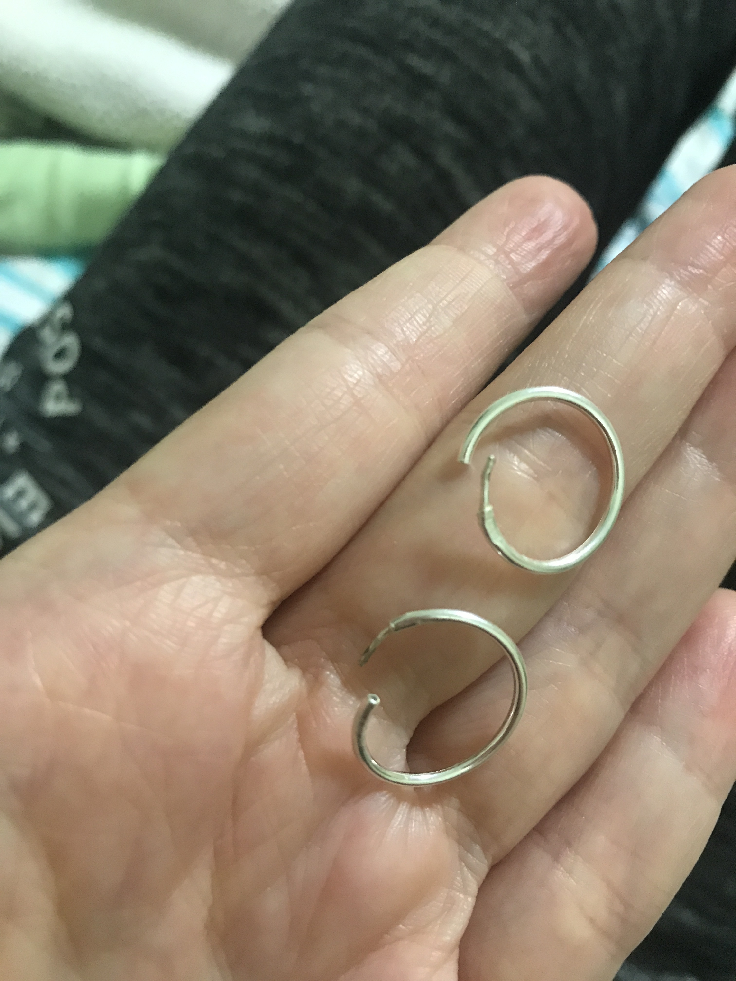 Фотография покупателя товара Серьги-кольца «Малые», d=1,5 см, посеребрение - Фото 1