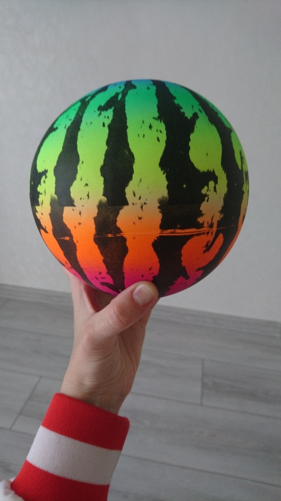 Фотография покупателя товара Мяч детский «Арбуз», d=16 см, 55 г - Фото 3