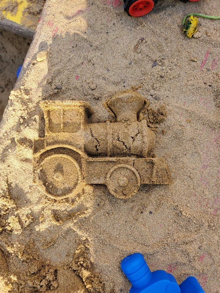 Фотография покупателя товара Набор для игры в песке №68, 4 формочки для песка, цвета МИКС - Фото 26