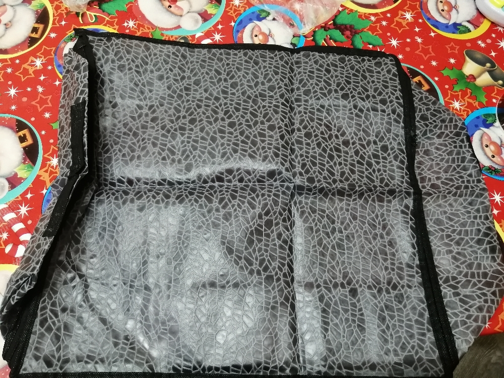 Фотография покупателя товара Кофр для хранения вещей «Паутинка», 45×45×20 см, цвет чёрный - Фото 4