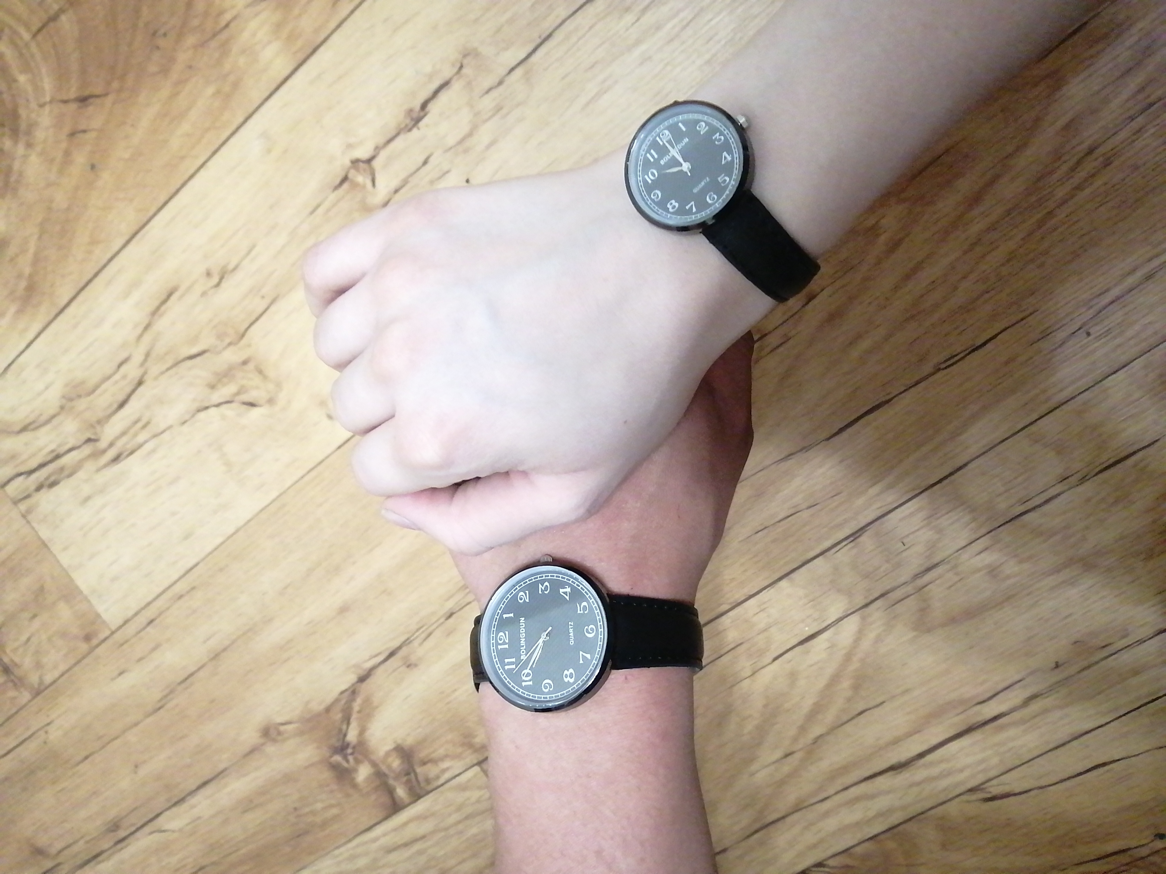 Фотография покупателя товара Подарочный набор унисекс «Лампири», для неё и для него, часы наручные - 2 шт. - Фото 1